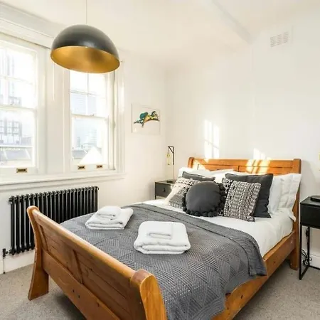 3 X Bedroom Riverside Flat With Hot Tub On Roof Terrace London Exterior photo