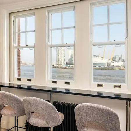 3 X Bedroom Riverside Flat With Hot Tub On Roof Terrace London Exterior photo